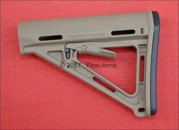 Magpul PTS MOE Schulterstütze Tan